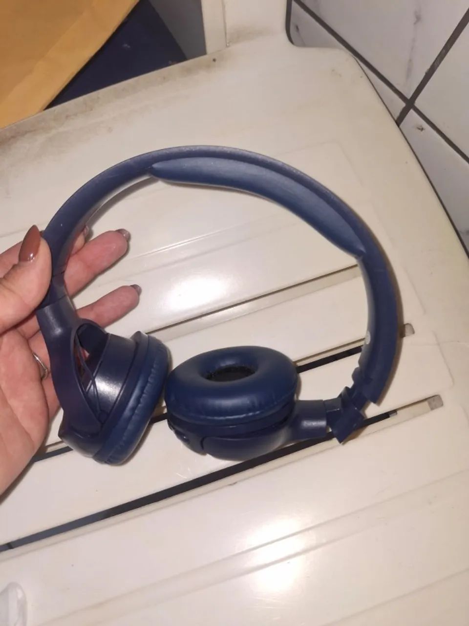 Fone JBL Bluetooth + Cabo de Carregamento - Foto 2