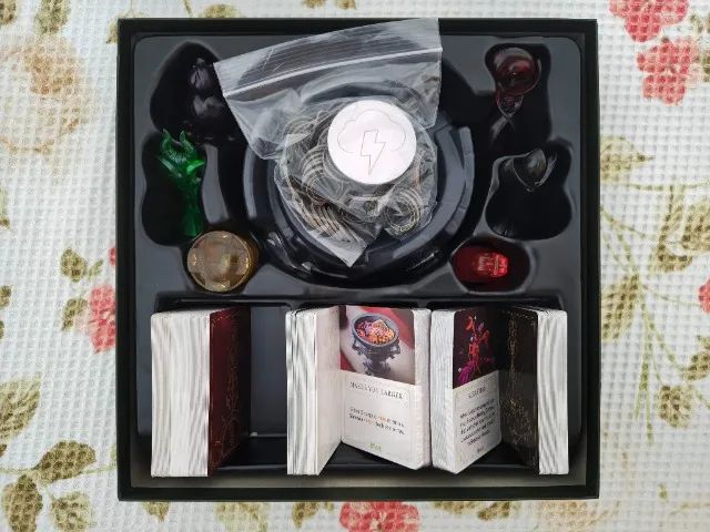 Jogo de tabuleiro Villainous - Foto 3
