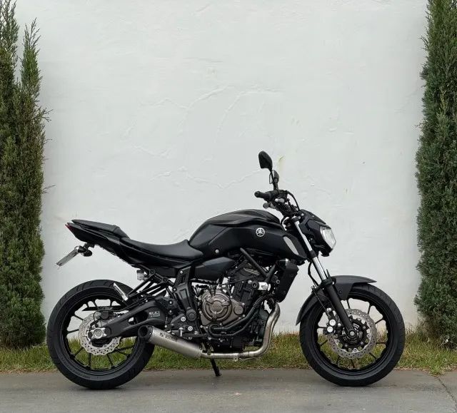YAMAHA MT-07 2024 - Foto 2