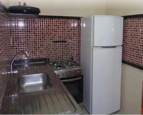 CASA COM 2 SUÍTES EM  TERRENO DE 300 M² COM CONTRATO COM A BRISANET - Foto 2