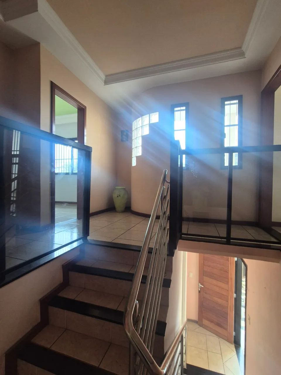 Primeiro andar com dois quartos  - Foto 4
