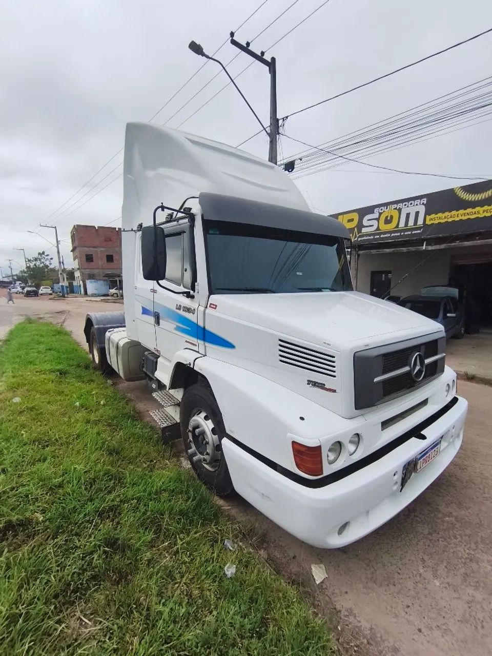 Mercedes benz 1634 carro extra