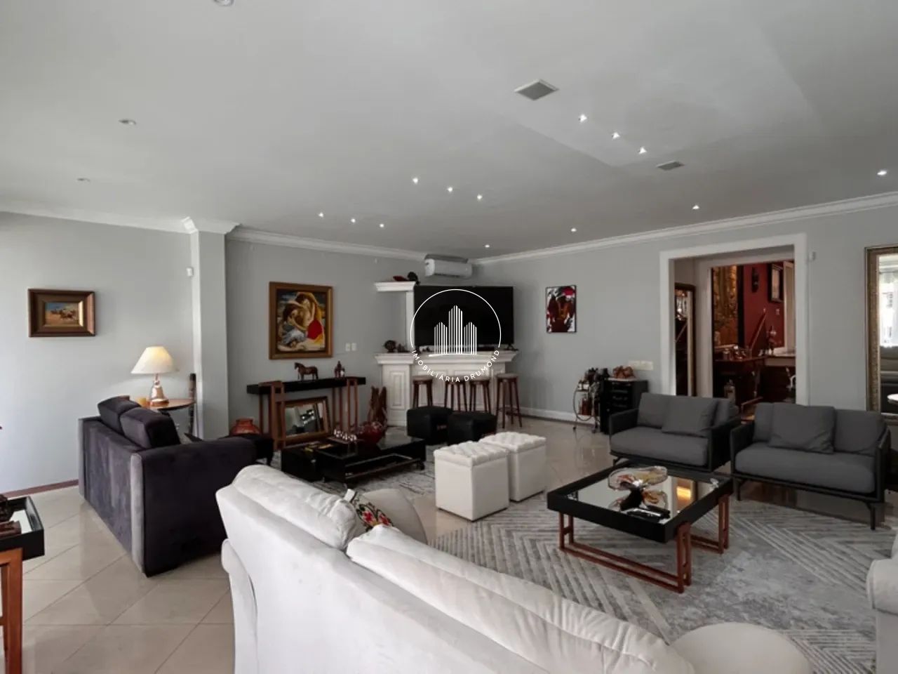 Casa 5 Dormitórios, Sendo 2 Suites - Foto 3