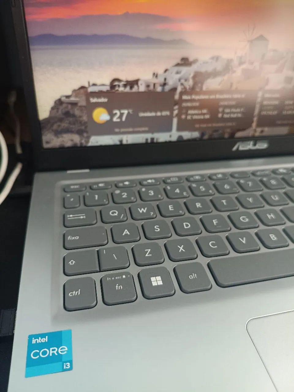 Asus VivoBook I3 8GB 256SSD Win11 - Foto 2