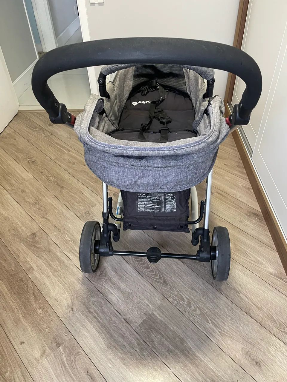 Carrinho safety 1st mobi completo  - Foto 4