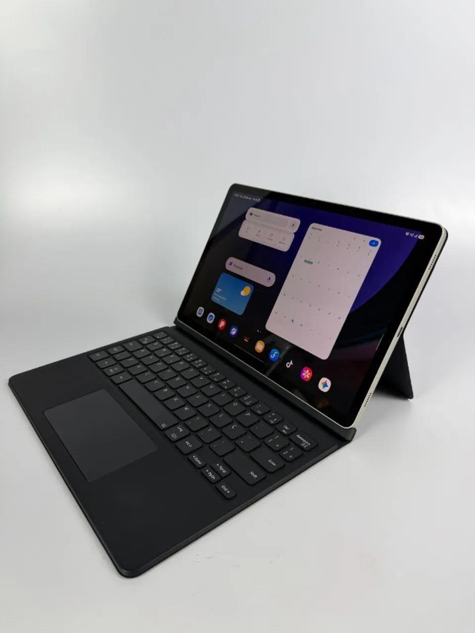 Galaxy Tab S9 5G 12GB 256GB + Teclado Samsung + Caixa