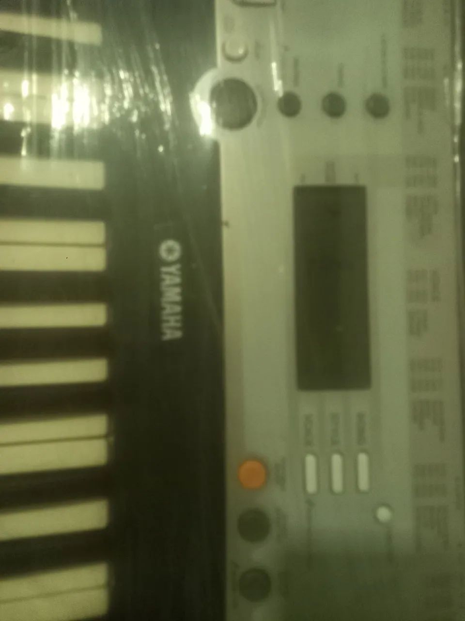TECLADO YAMAHA PSR E 203
