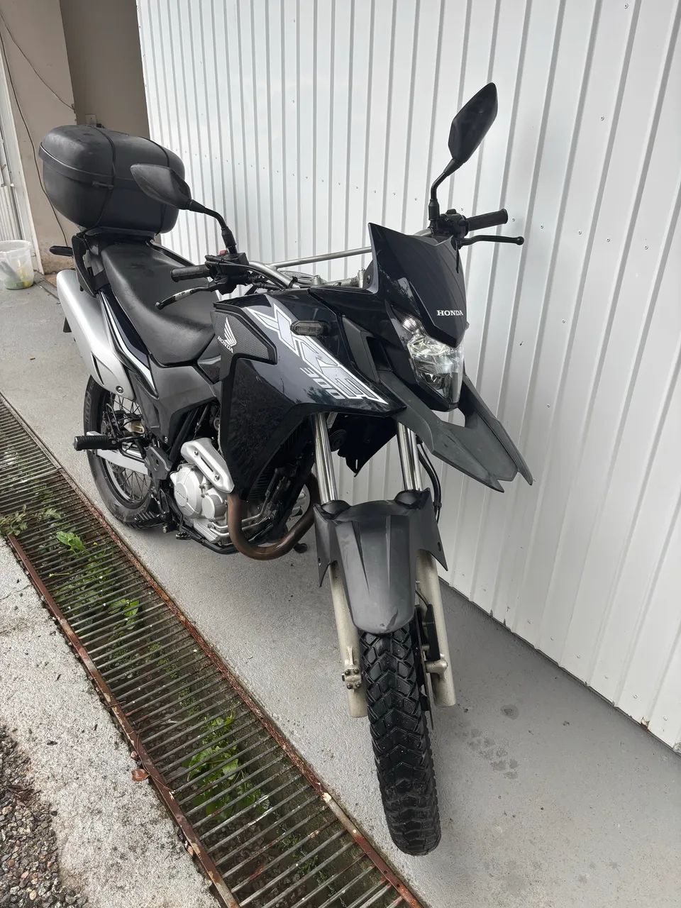 XRE 300 