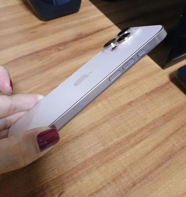 IPHONE 16 PRO MAX - Foto 5