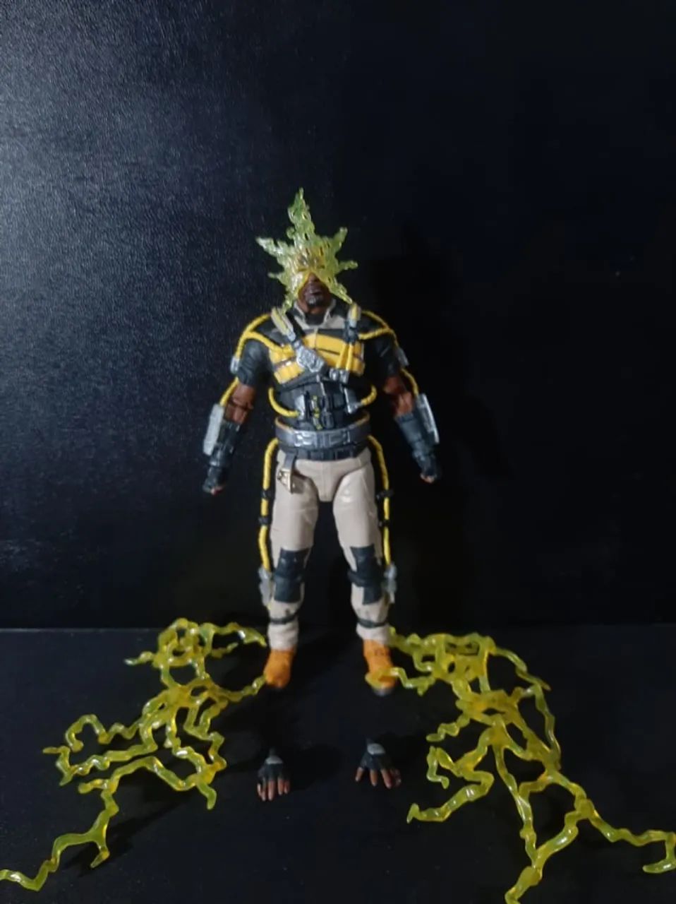 Electro (Homem-Aranha: No Way Home) - Marvel Legends