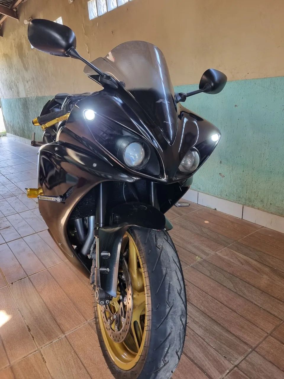 Vendo R1 2013 - Foto 4