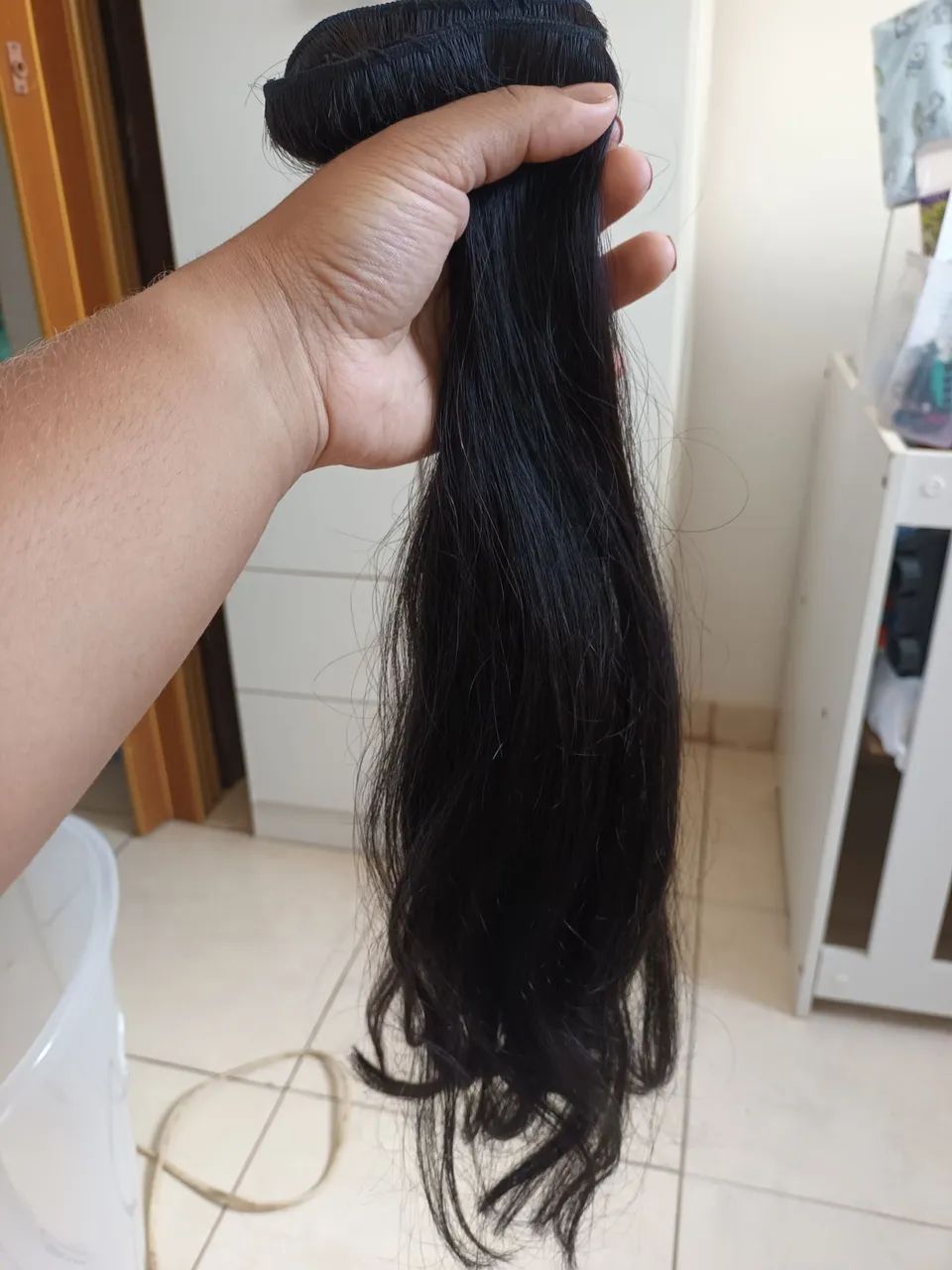 Vende-se cabelo