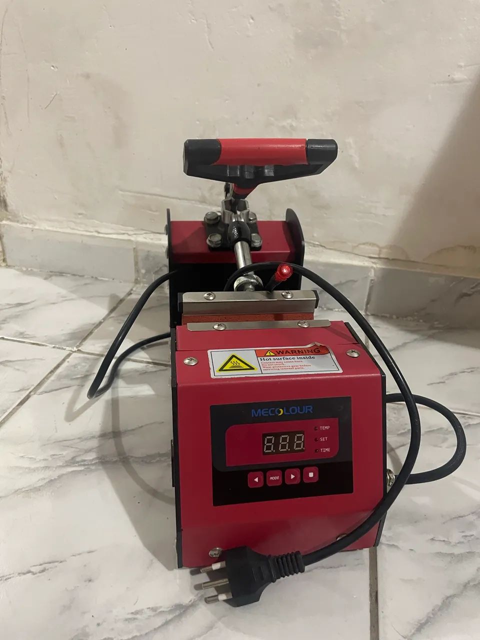 Máquina para estampar canecas - Foto 3
