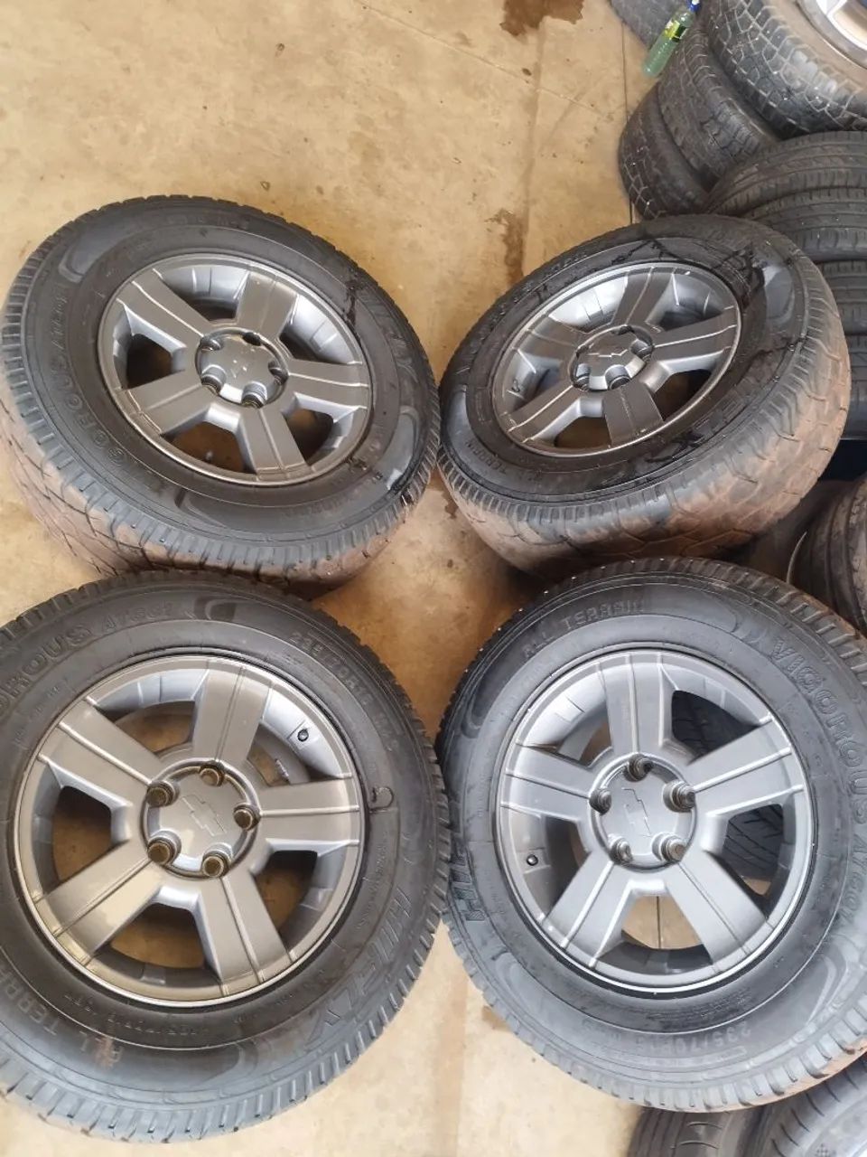 Rodas S 10 Aro 16  Rodeio+ Pneus 235/70/16  - Foto 4
