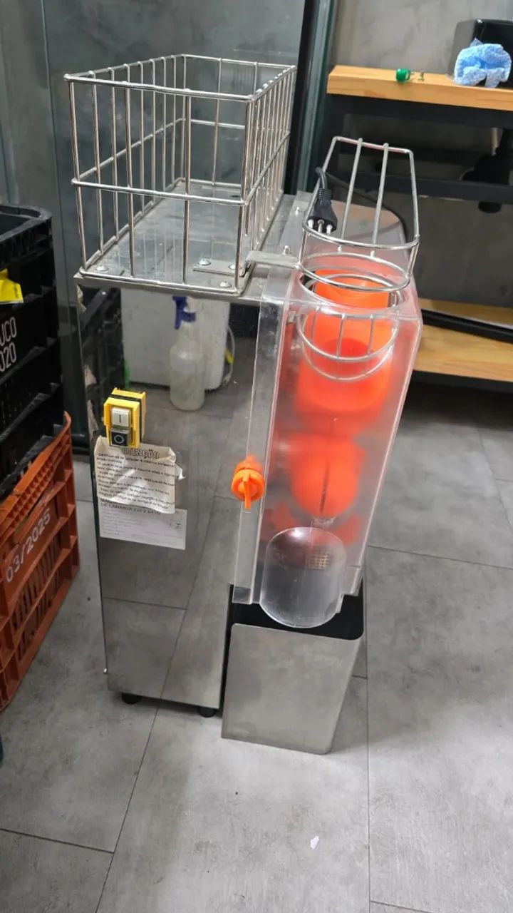 Máquina de Suco de Laranja Automática - 220v - Nagano - Foto 5