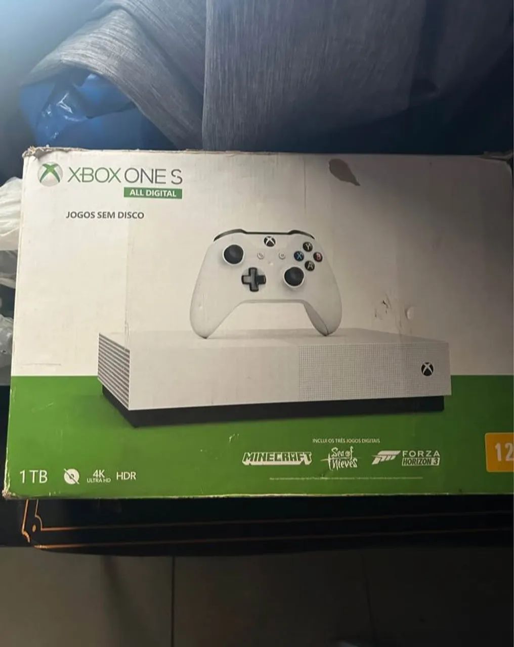 Console Xbox One S digital 4k 1TB V/T  - Foto 3