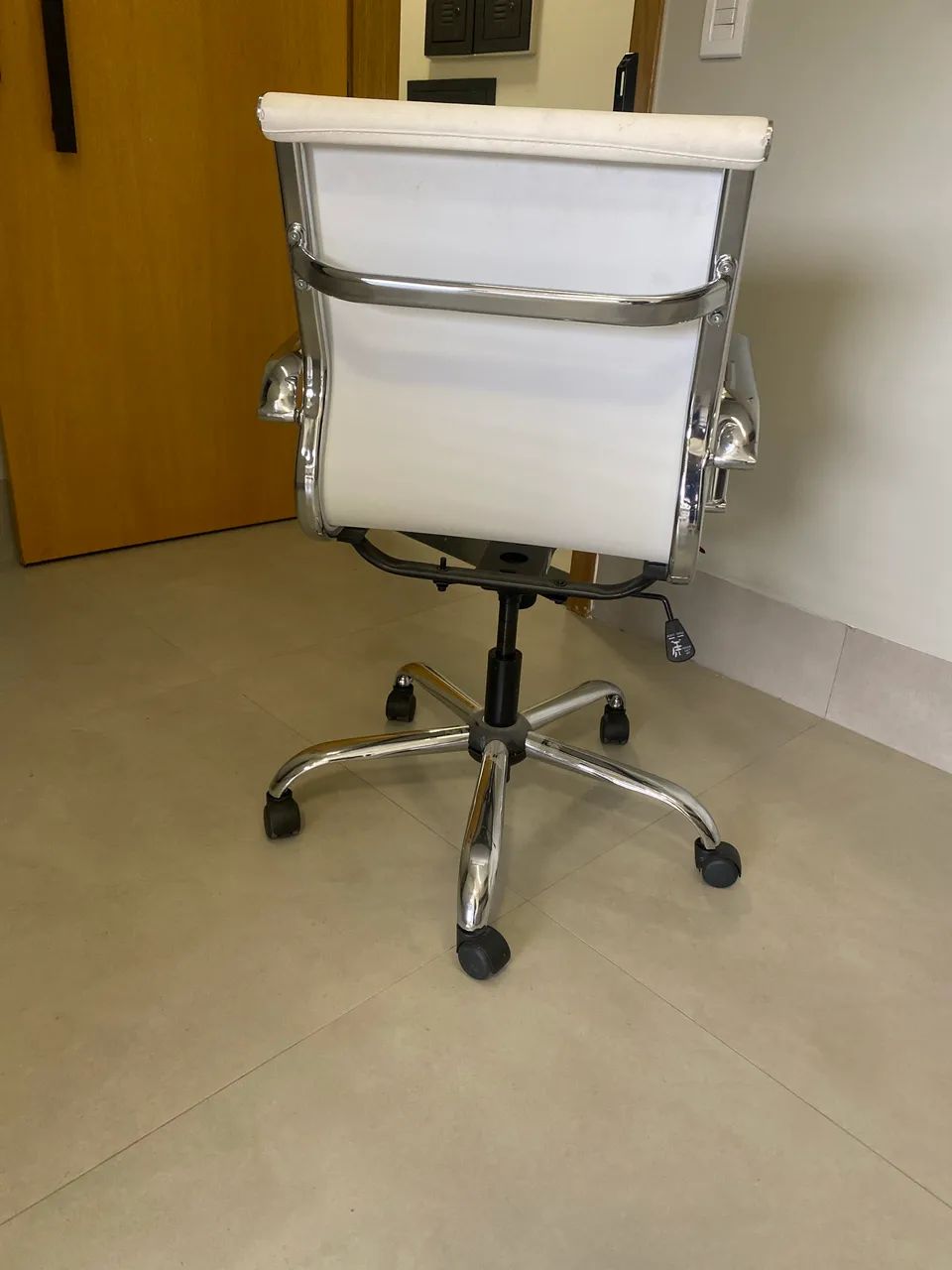 Cadeira escritório  - Foto 2