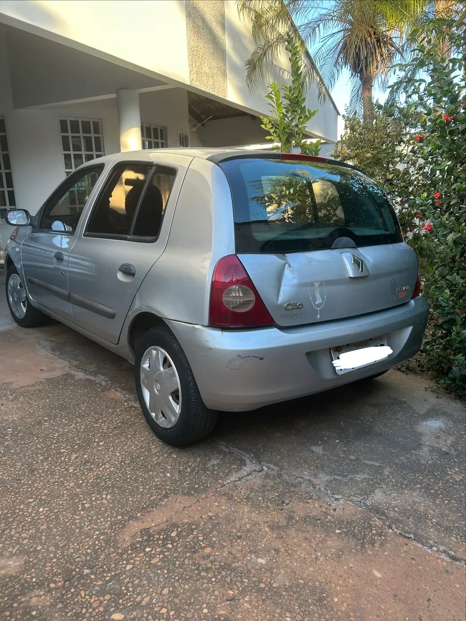 Renault Clio Hi-flex 1.0 16V 5P 2011 - Foto 5
