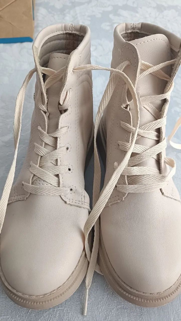 Bota coturno 