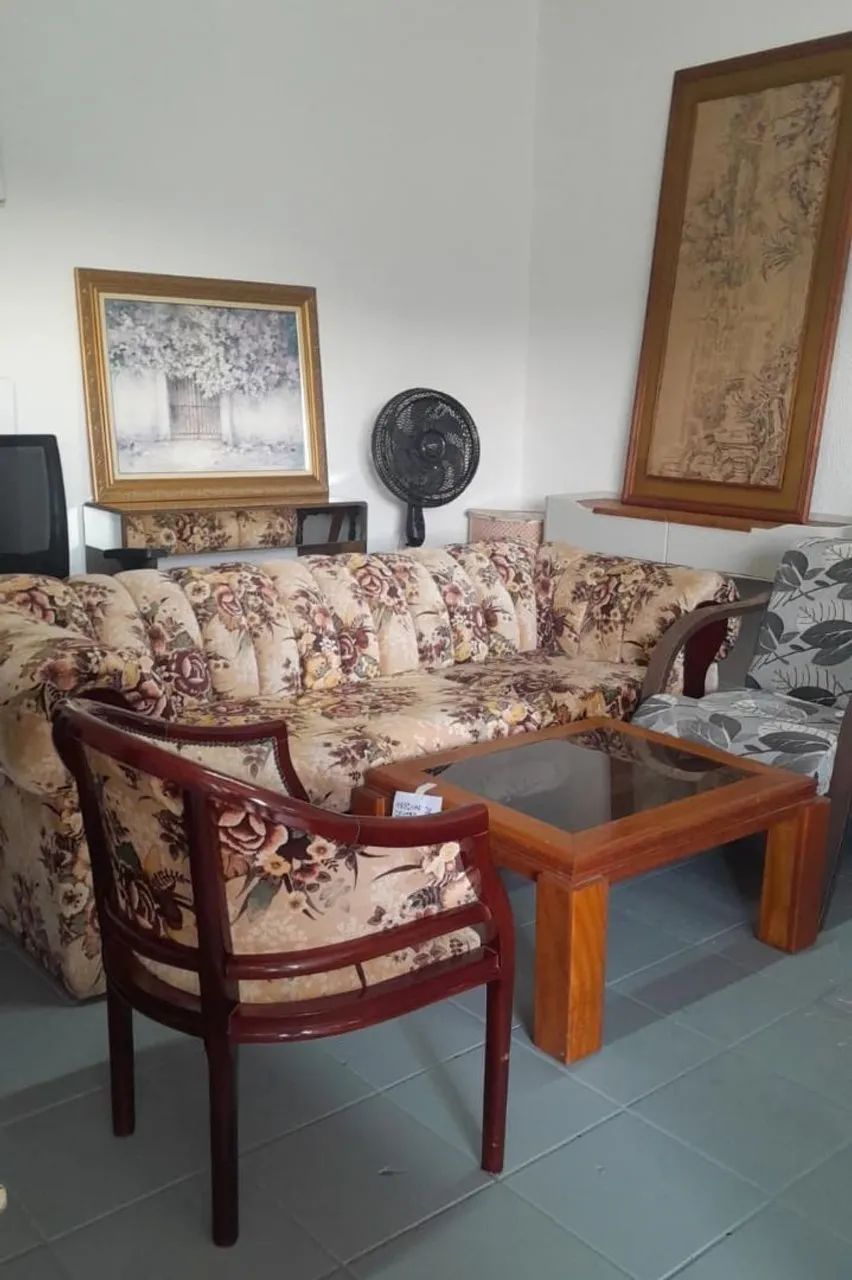 Sofá + uma poltrona Vintage - Foto 5