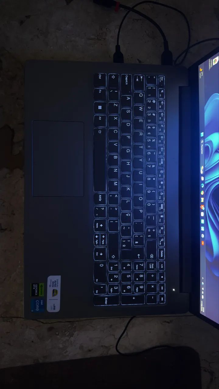 LENOVO LOQ  - Foto 3