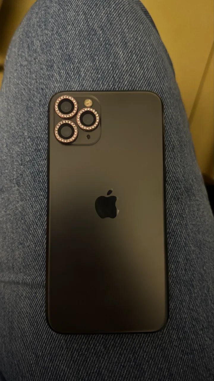 IPHONE 11 PRO MAX - Foto 2