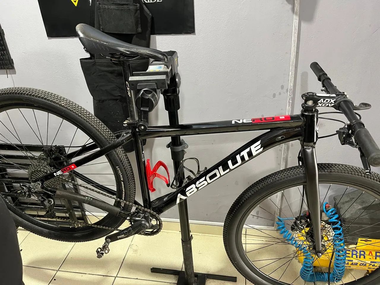Bicicleta Absolute Nero 5 aro 29 tamanho 17 - Foto 2