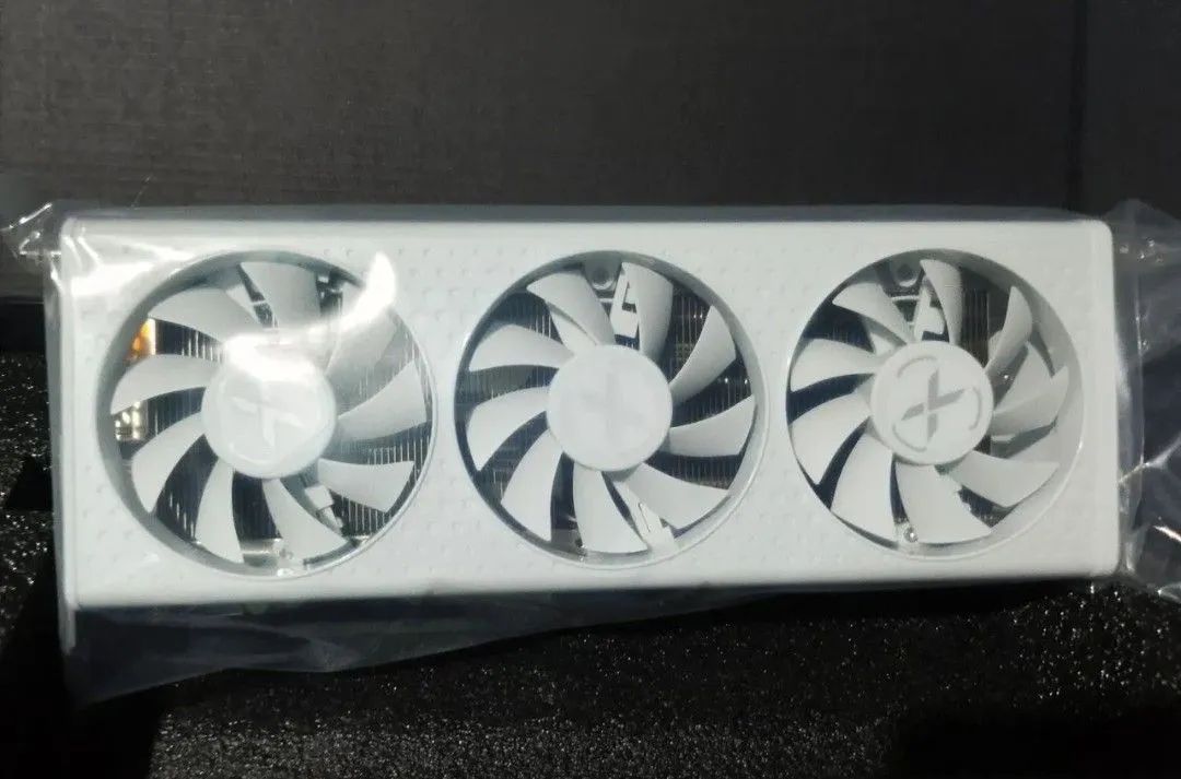 Placa de vídeo RX 7600 8GB - Foto 2