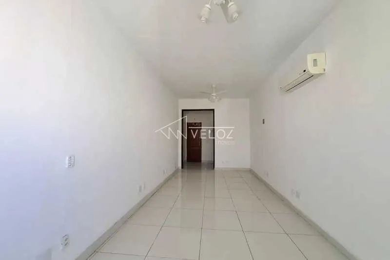 Apartamento : / Residencial / Centro 2