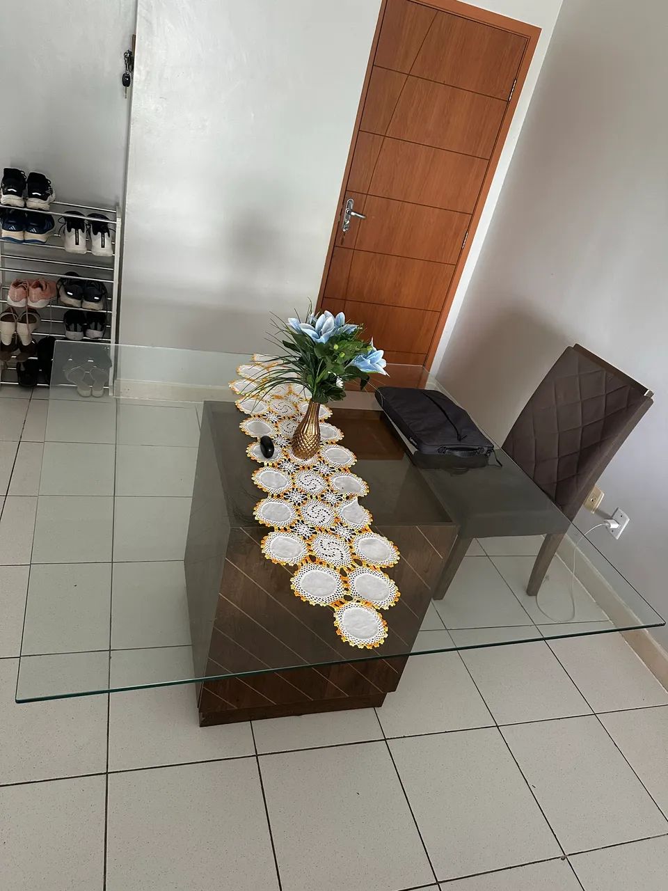 Mesa quadrada 8 lugares 