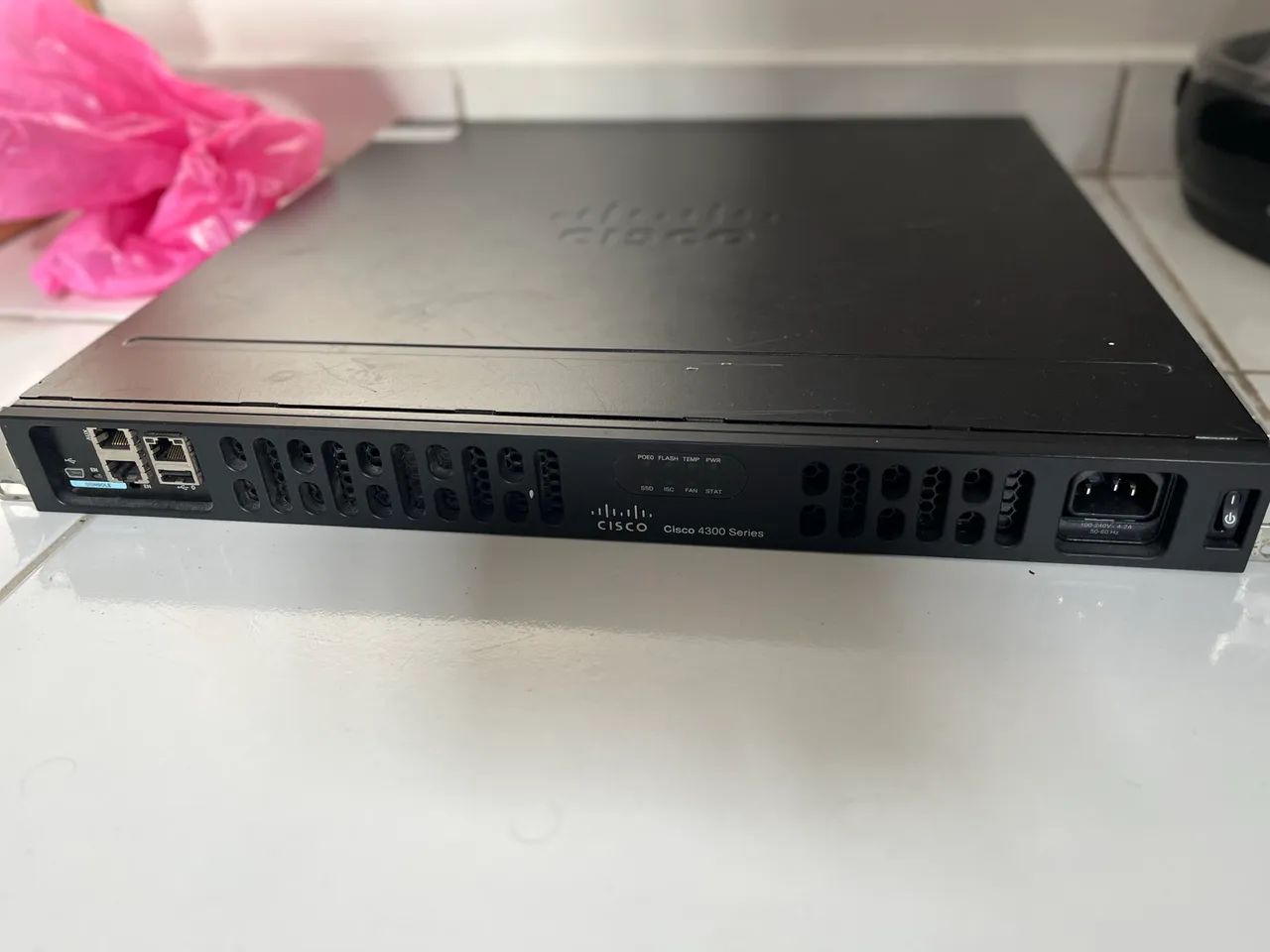 Roteador cisco 4300 séries ( usado) 
