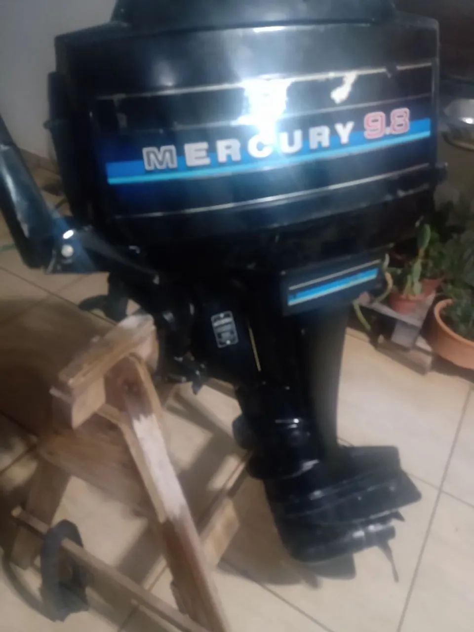 Motor de popa Mercury 9.8hp 1982 - Foto 2
