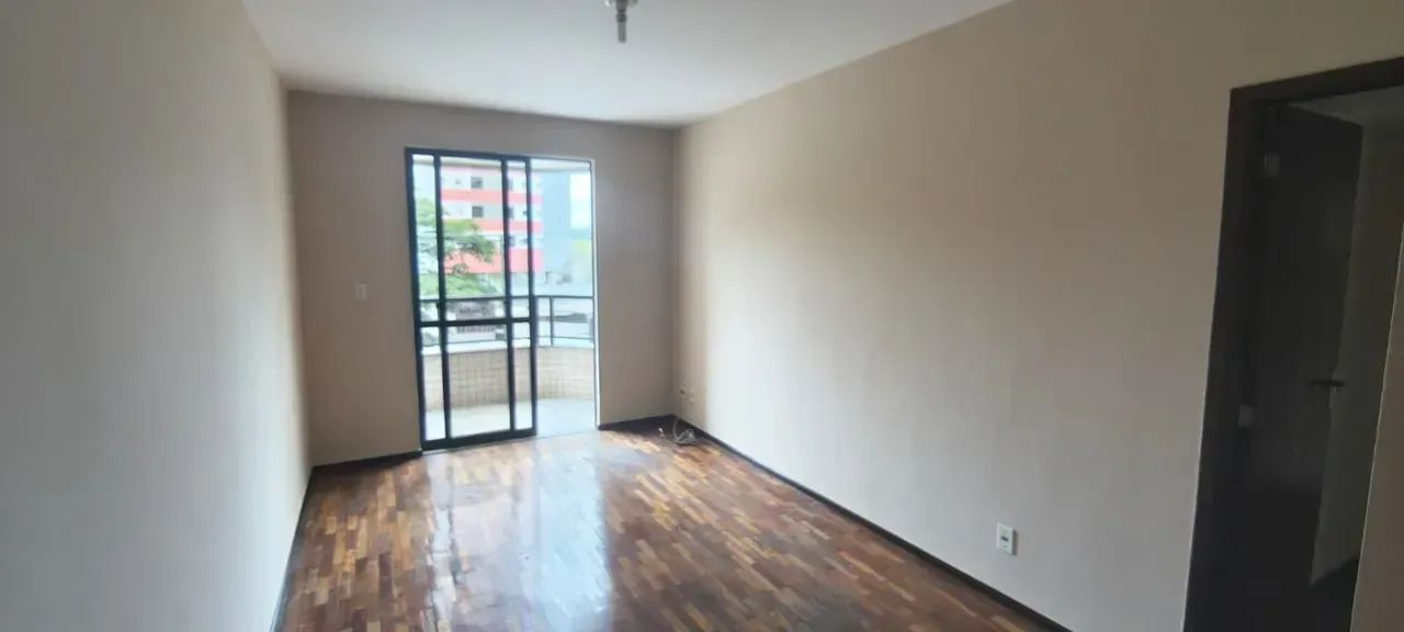 Apartamento 02 quartos, com 112m², Av. Barão do Rio Branco. - Foto 4
