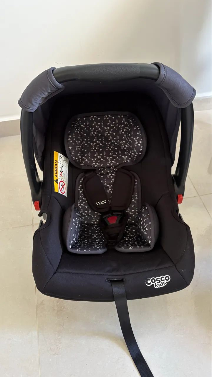 Bebê conforto e carrinho de passeio Cosco - Foto 3