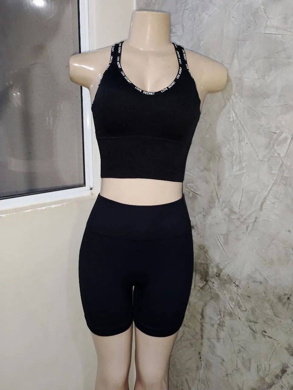 Roupas academia