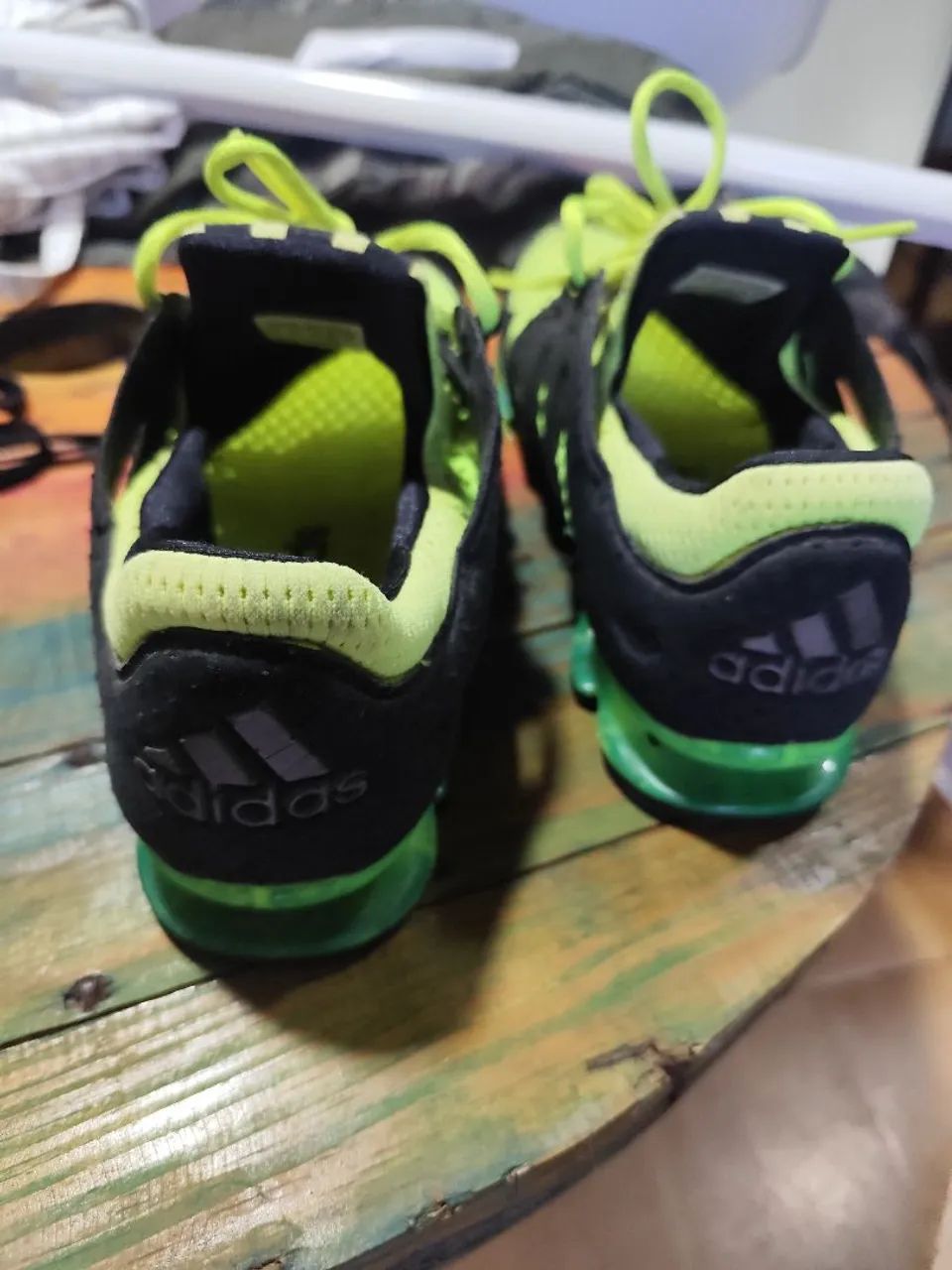Tênis Adidas springblade - Foto 2