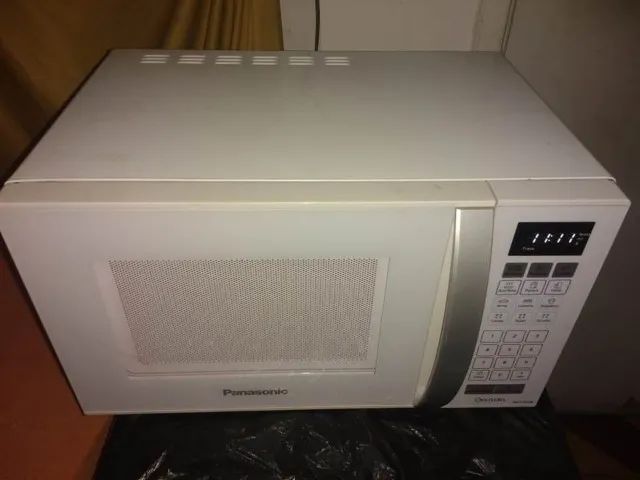 Microondas Panasonic 20 Litros Novinho