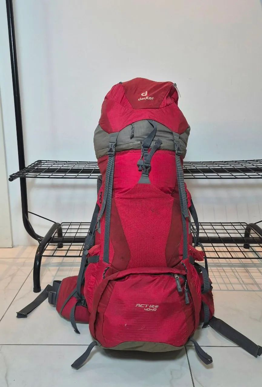Mochila Deuter 40+10 Aircontact