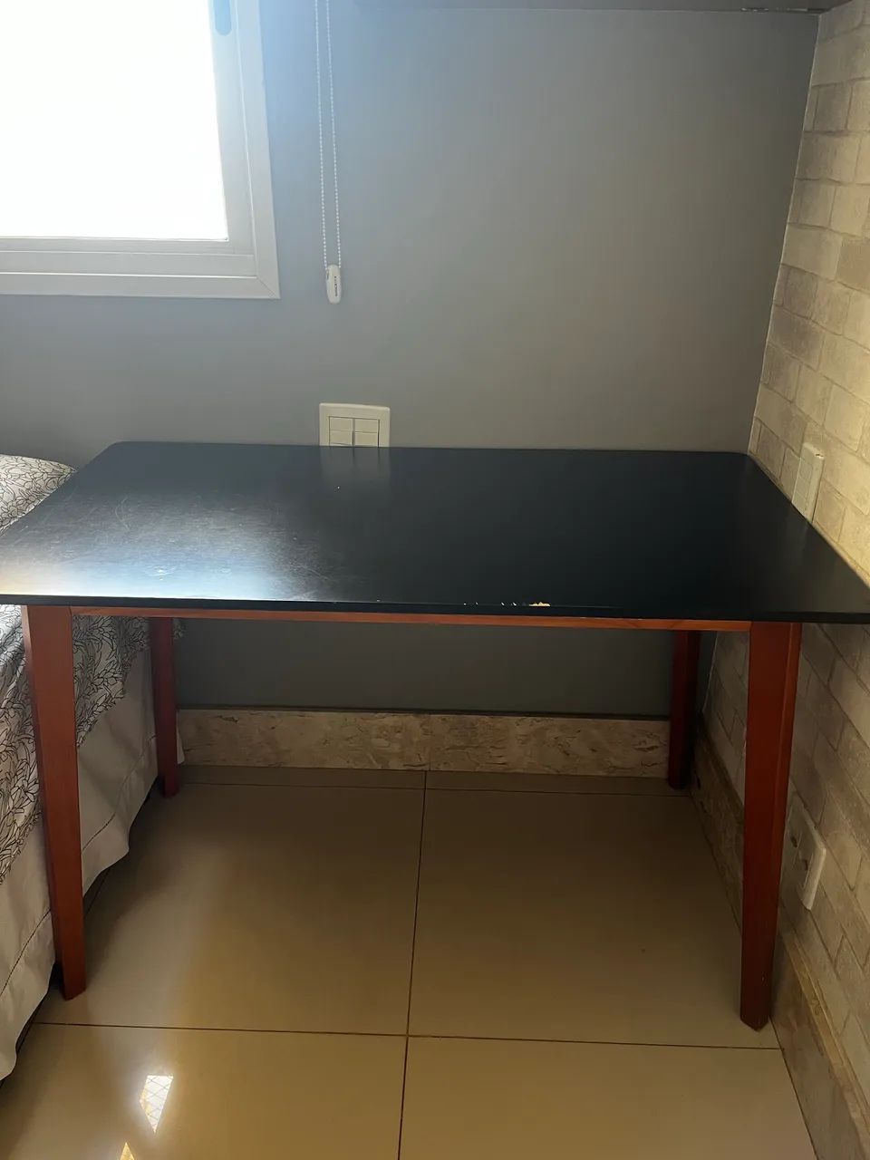 ESCRIVANINHA / MESA DE ESTUDOS OPPA COM LACA PRETA 120cm