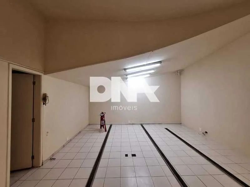 Loja : / Comercial / Gávea