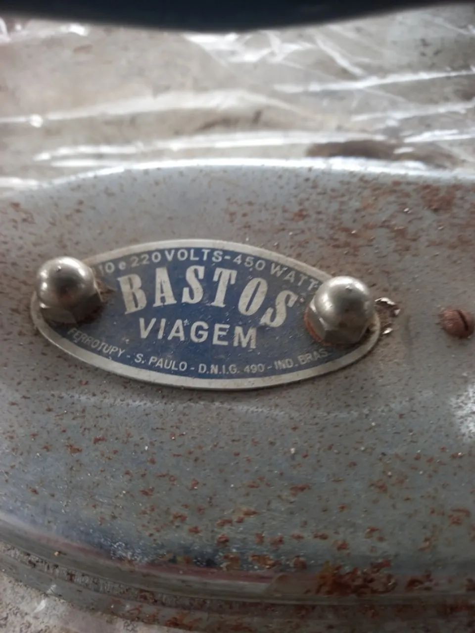 FERRO DE PASSAR ROUPA  ANTIGO  BASTOS - Foto 2