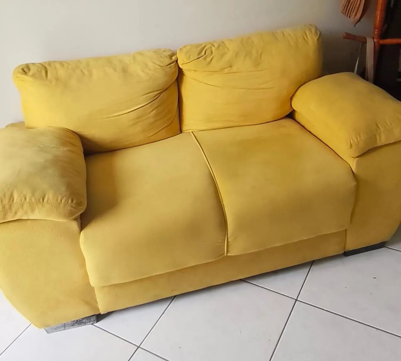 Sofá de 2 lugares