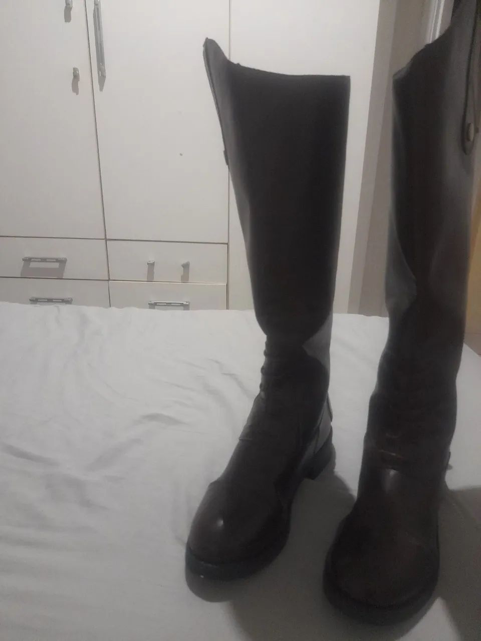 Bota novíssima nunca usada - Foto 3