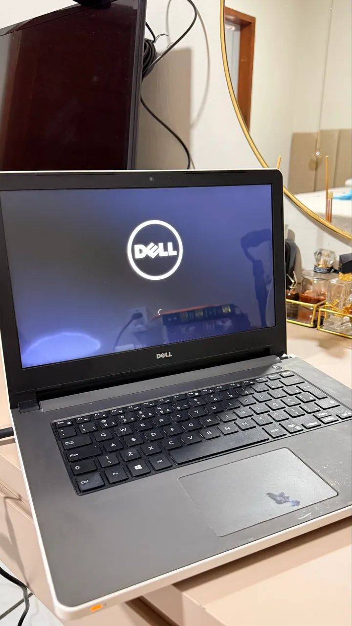 VENDO NOTEBOOK DELL BRANCO 