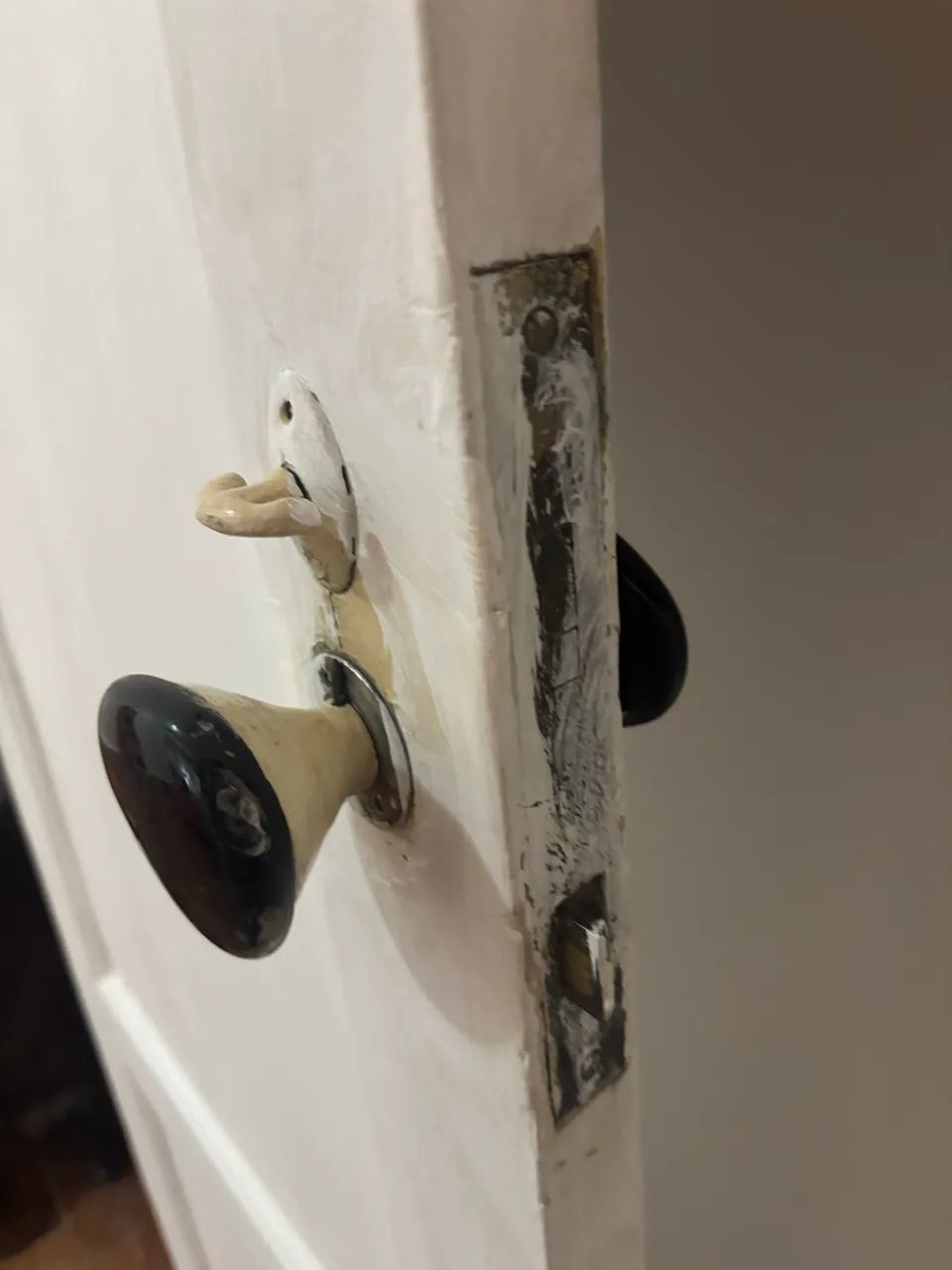 Porta de madeira maciça antiga  - Foto 3