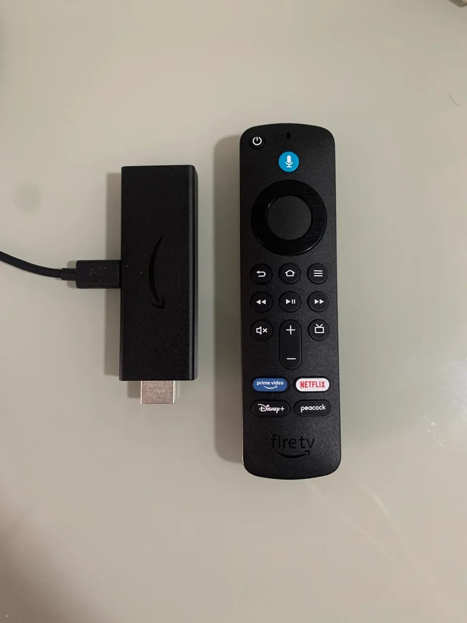 Amazon Fire Tv Stick 4a Geração Deixa Tv Smart Cor Preto Tip Preto De Voz