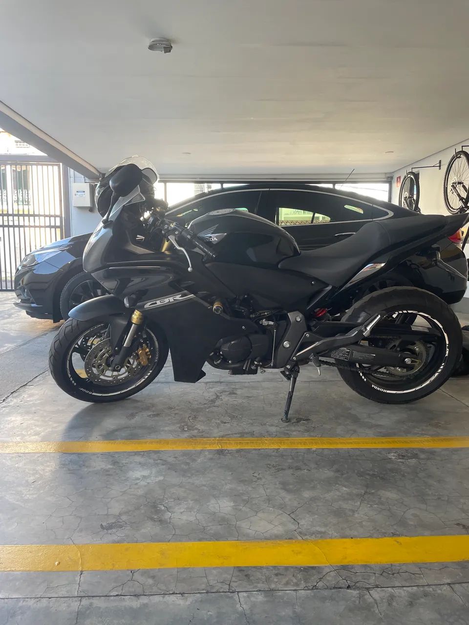 CBR 600F 2012 IMPECÁVEL