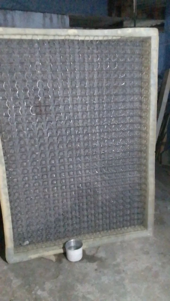 Vendo 3 cama de mola pra qem reforma 