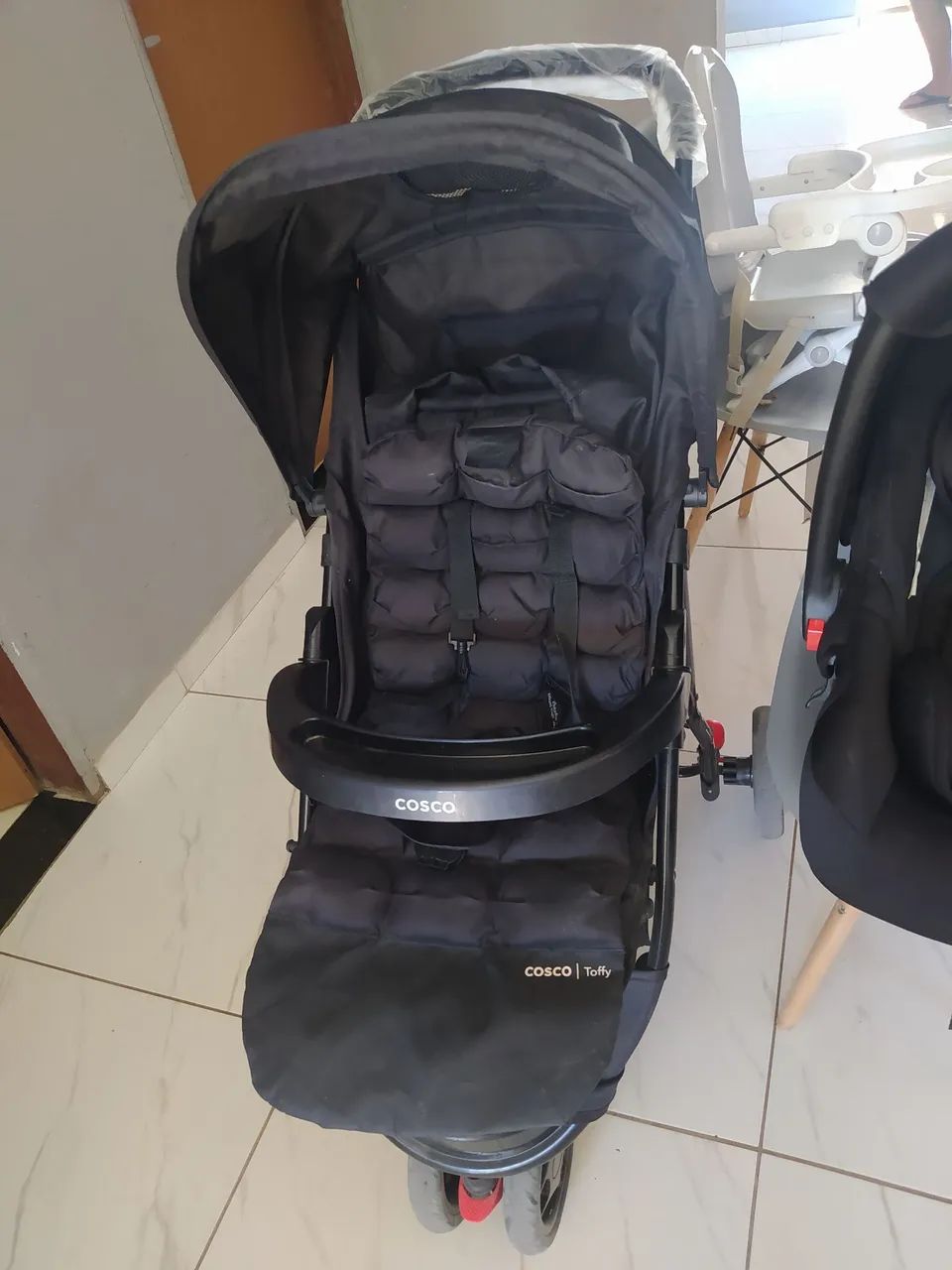 Carrinho de bebê e bebe conforto  - Foto 3