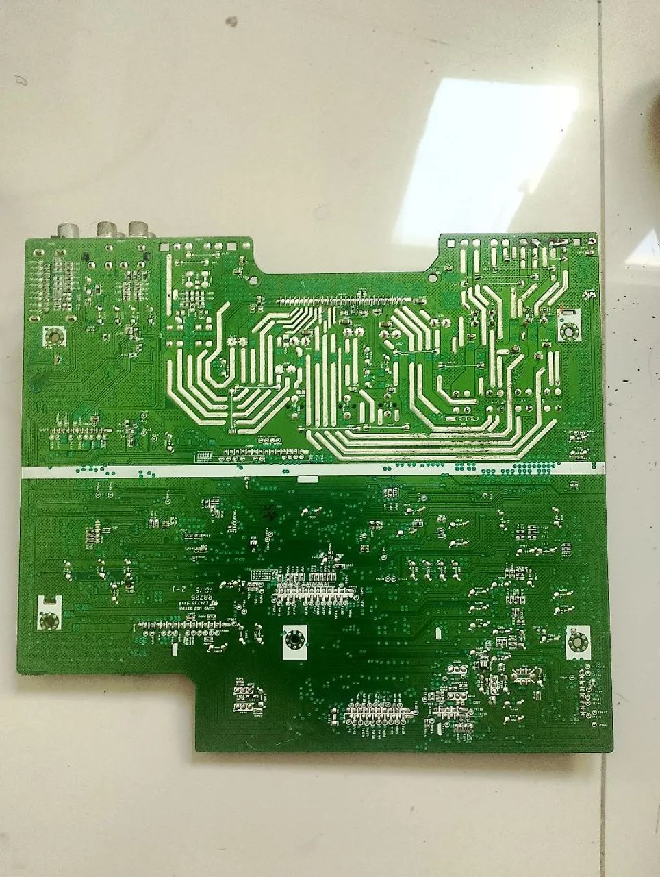 Placa de som LG queimada a parte que sai som - Foto 3